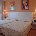 Hotel Ohtels La Hacienda La Pineda
