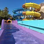 Ohtels La Hacienda Hotel