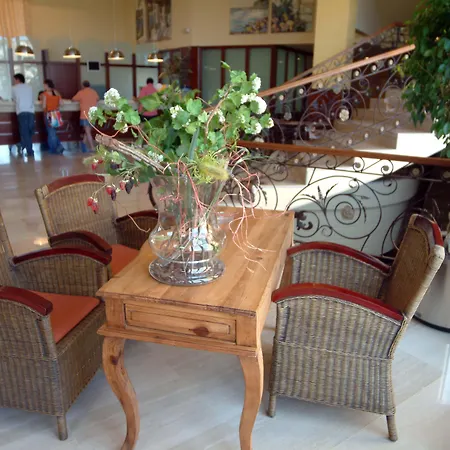 Ohtels La Hacienda