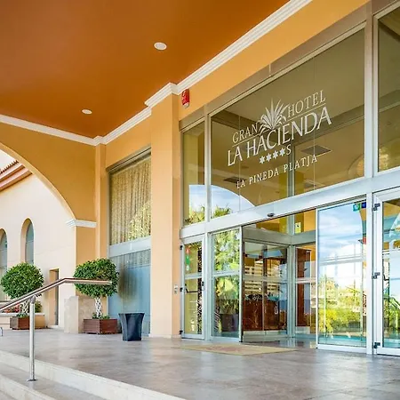 Ohtels La Hacienda La Pineda