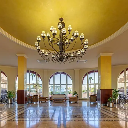 Ohtels La Hacienda La Pineda