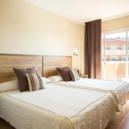 Hotel Ohtels La Hacienda 4*