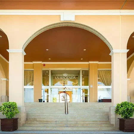 Ohtels La Hacienda La Pineda