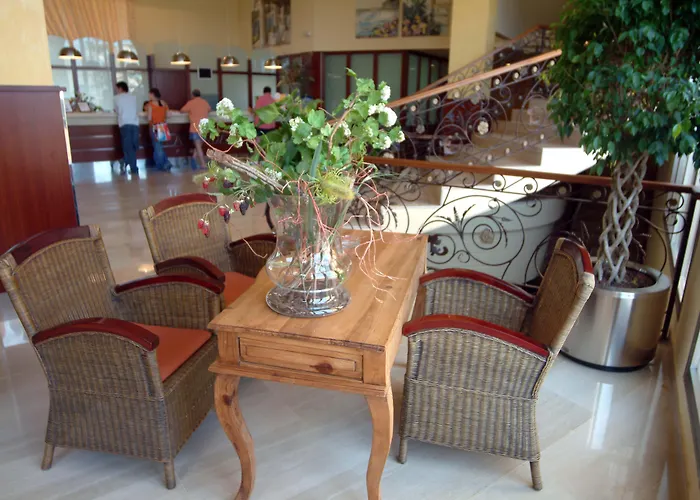 Ohtels La Hacienda