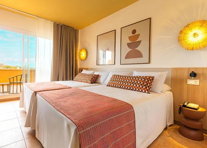 Ohtels La Hacienda 4*